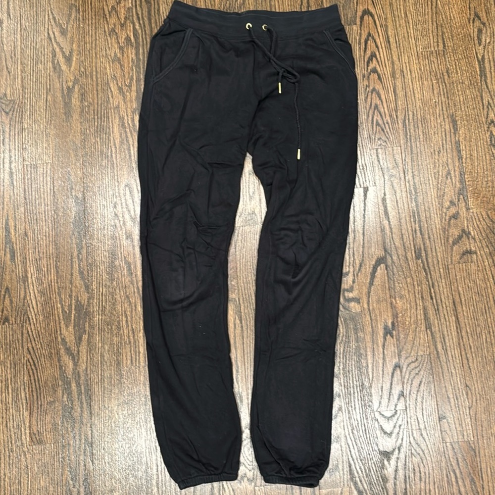 🖤🖤 Juicy Couture Black Joggers